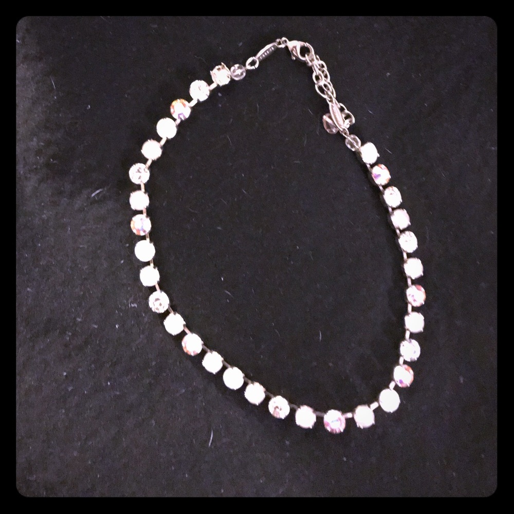 Sabika crystal necklace